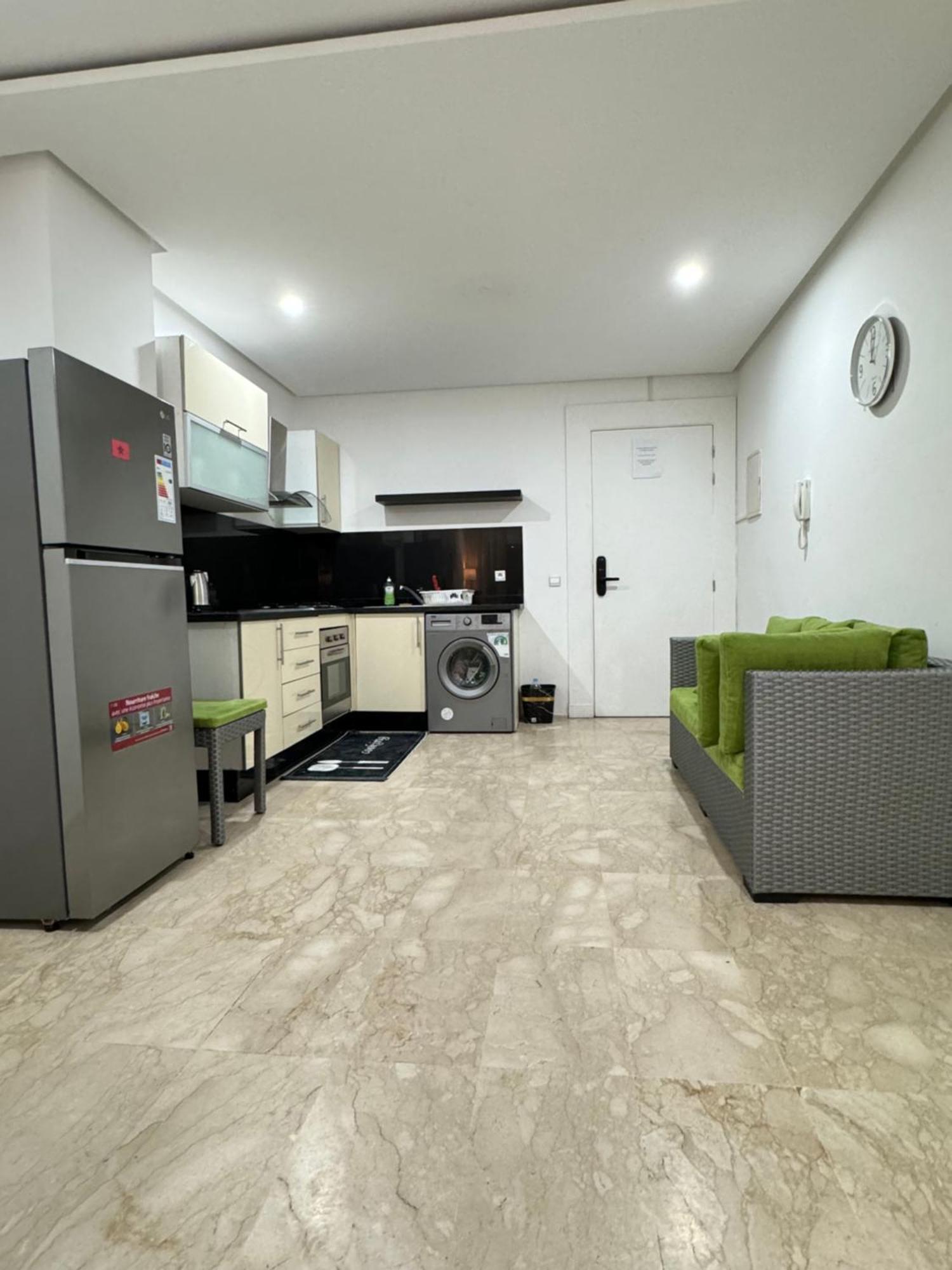 Fresh Modern Flat With Spacious And Bathroom Apartment Marrakesh