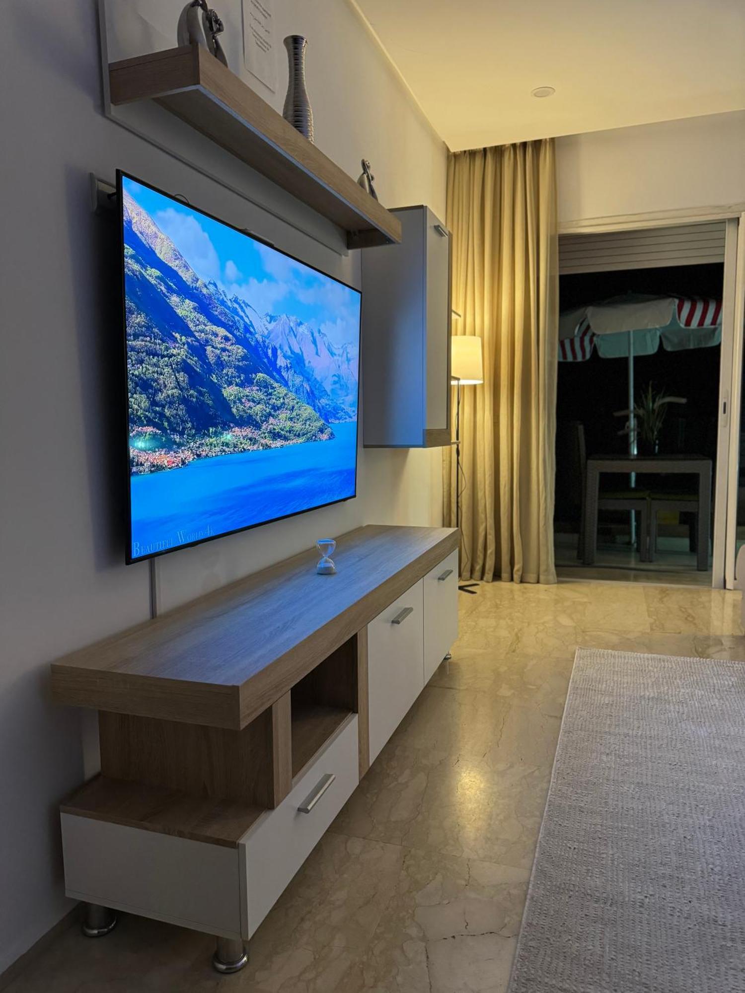 Apartment Fresh Modern Flat With Spacious And Bathroom Marrakesh